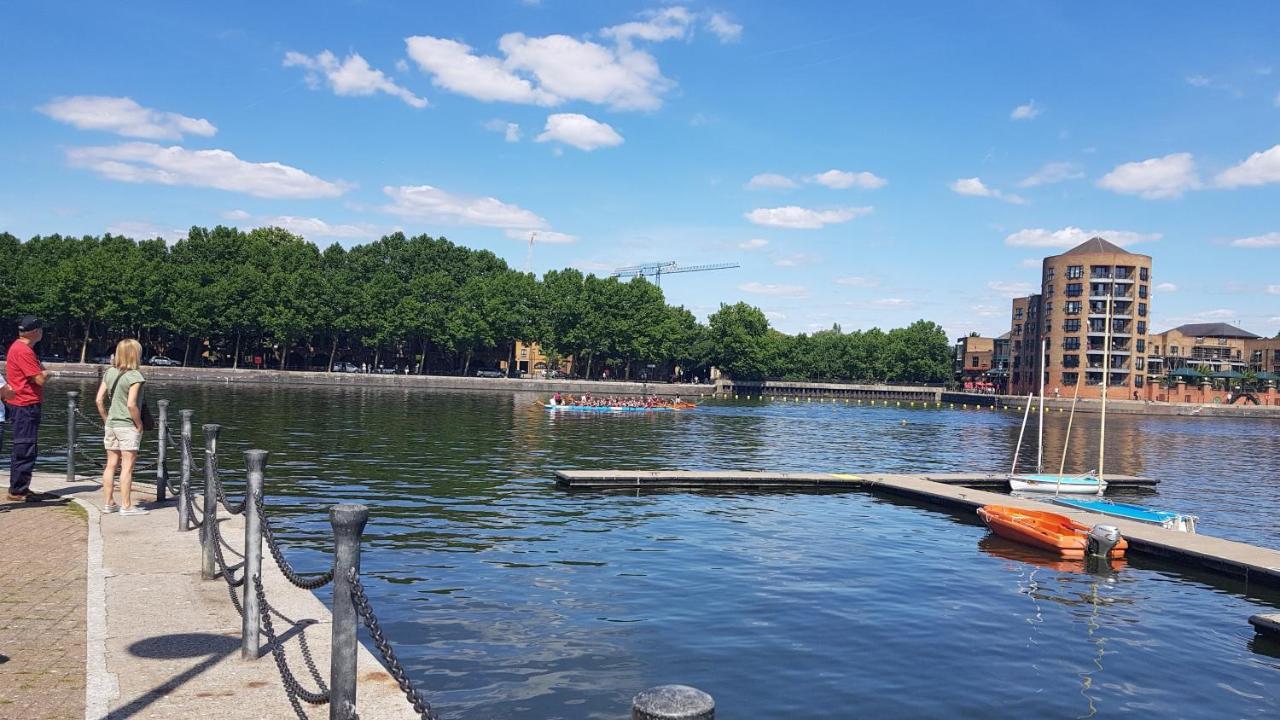 Stunning Massive Bedroom +Direct Thames River View London Exterior foto